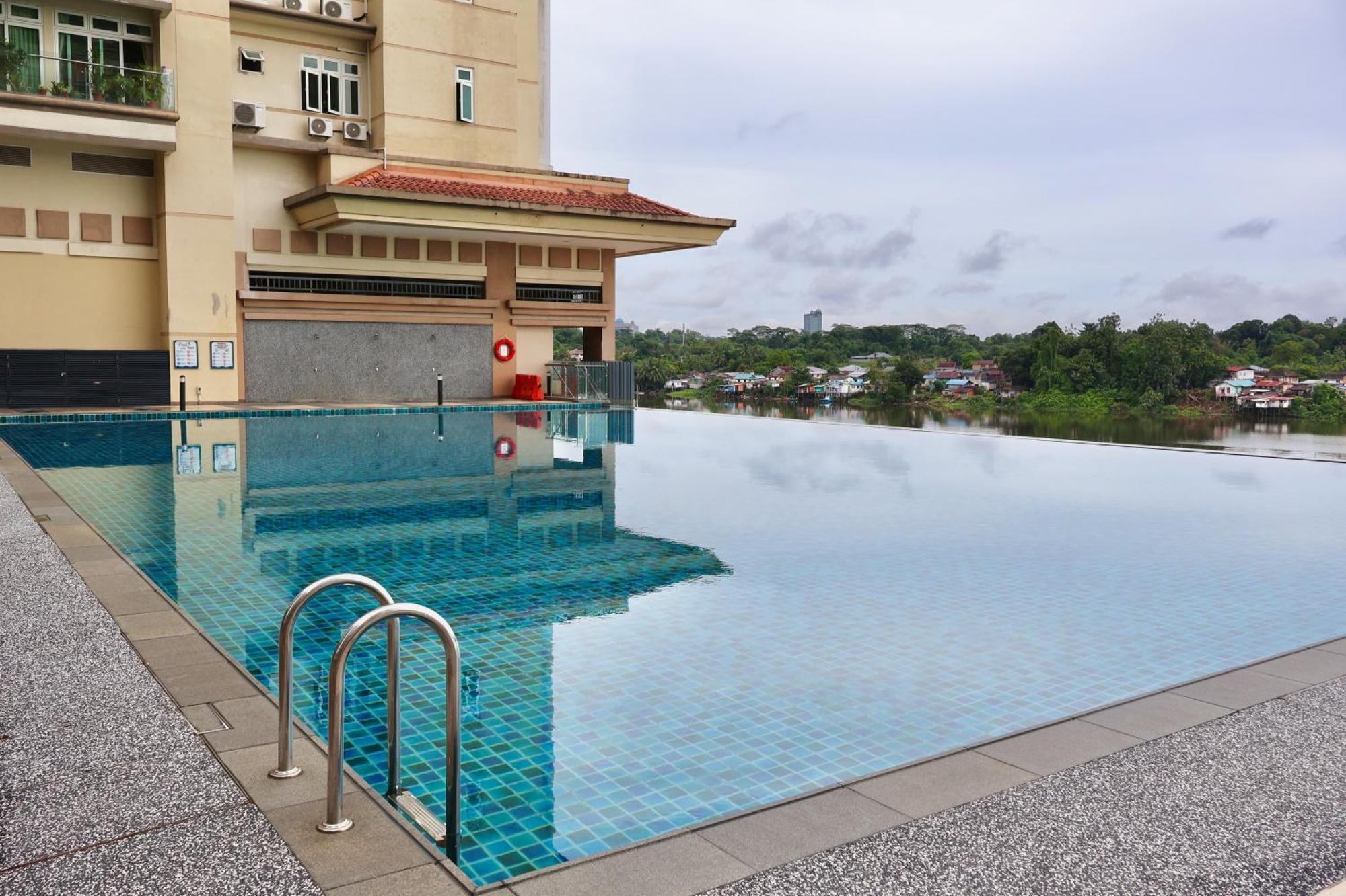 Kuching City Centre Smart Home Luxury Resort Condo Exterior foto