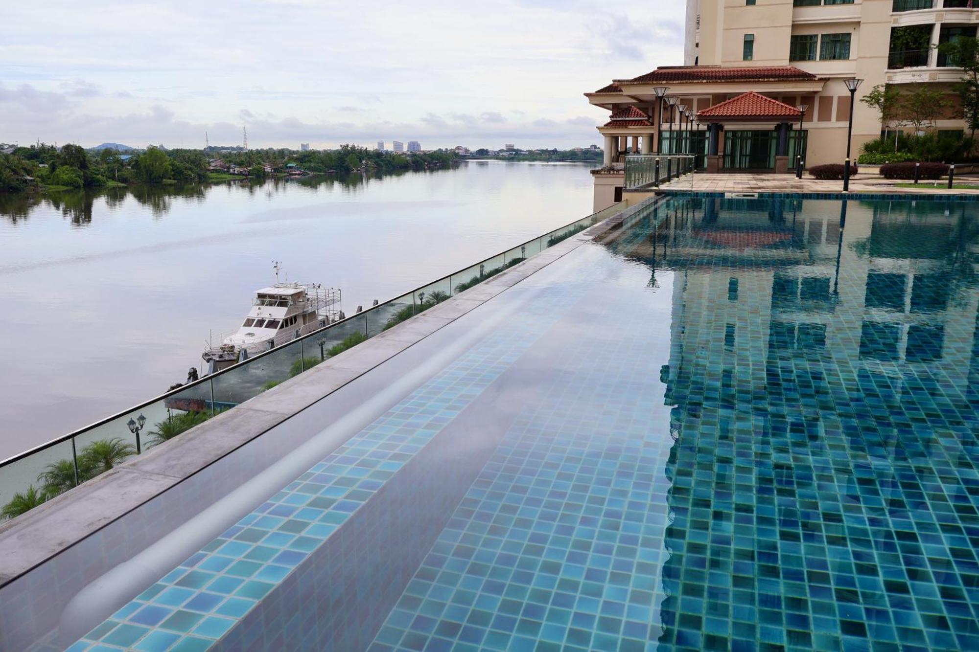 Kuching City Centre Smart Home Luxury Resort Condo Exterior foto